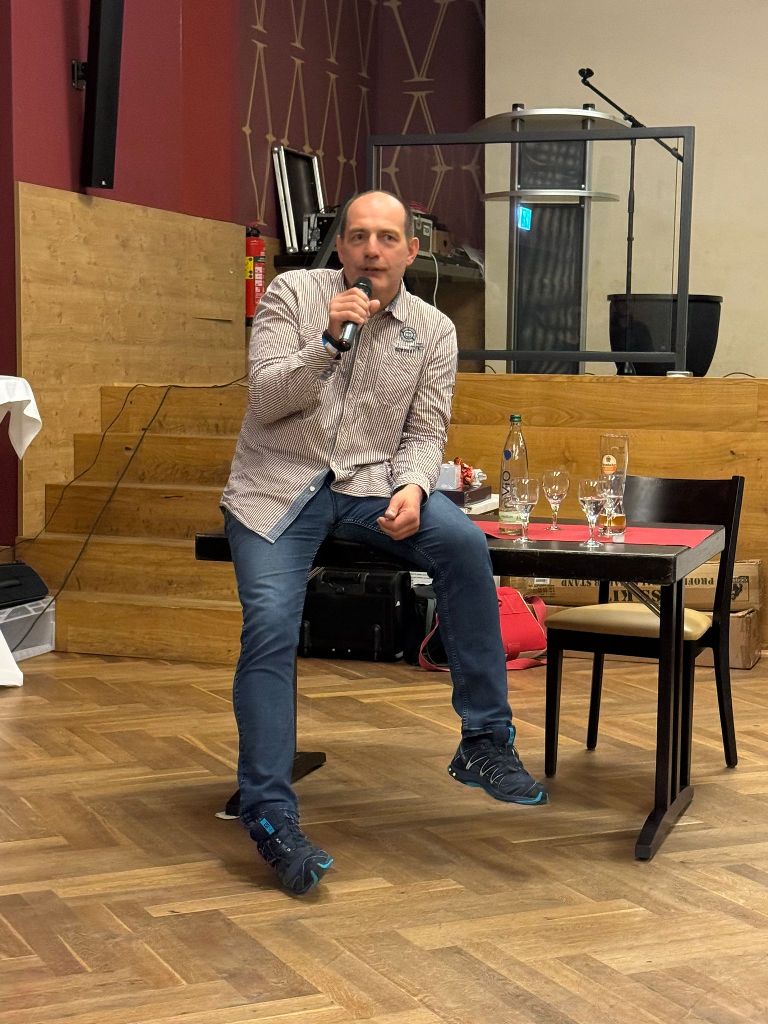 Mehr über den Artikel erfahren Wir haben einen neuen Chef