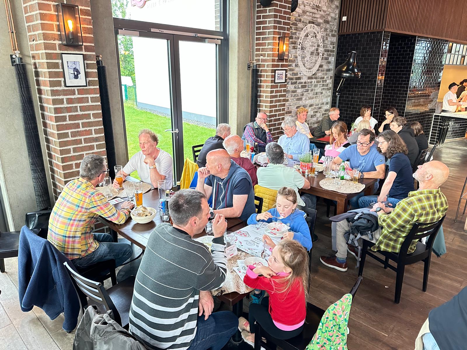 Mehr über den Artikel erfahren Fliegen im Kopf